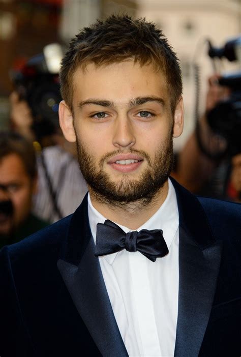 douglas booth wikipedia.